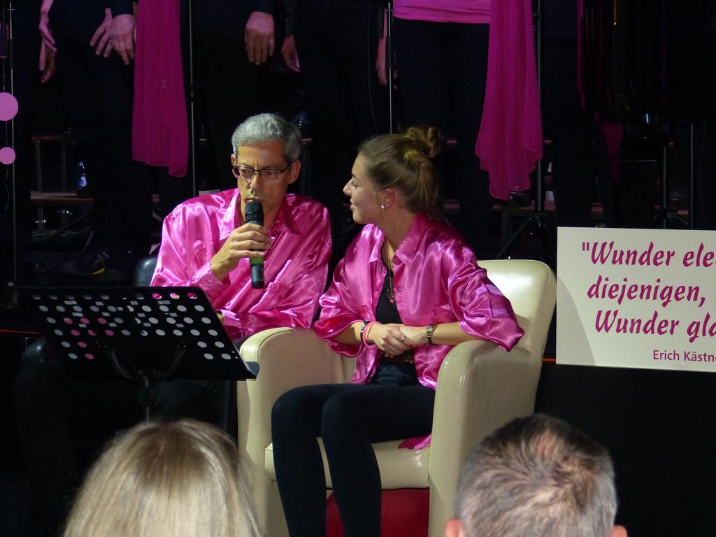 Die Moderatoren Carola und Rainer Hausmann 