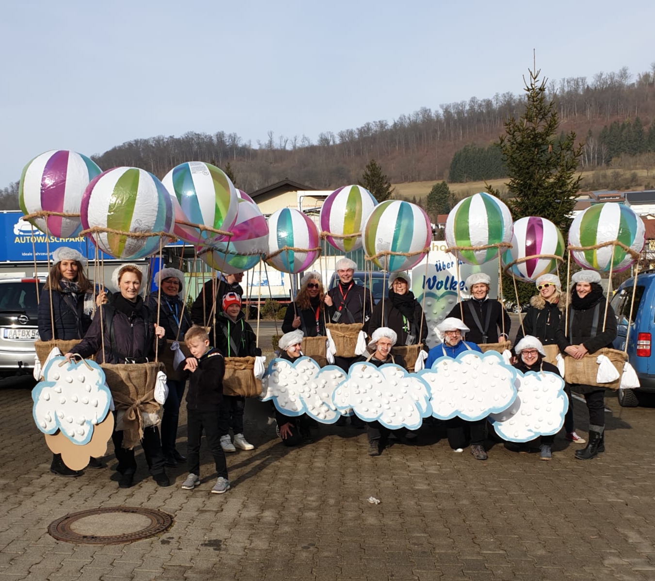 Die Ballonfahrer und Wölkchen der Chorvision Oberkochen 